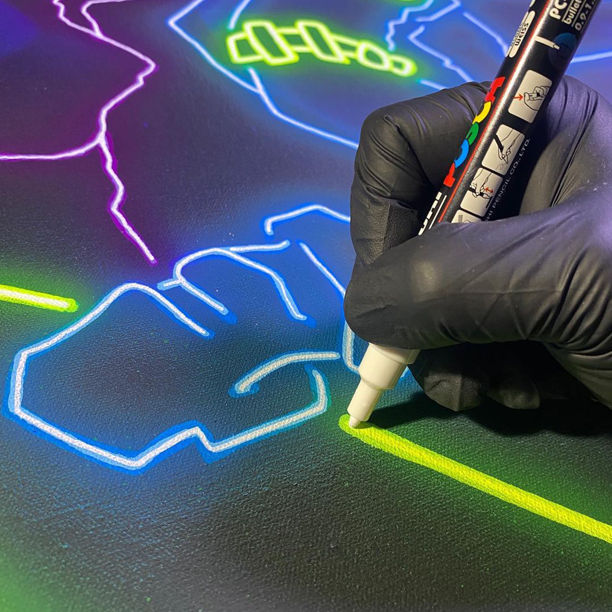 Акрилен маркер Posca PC-5M, 1,8 - 2,5 mm, флуоресцентно червено (F15)