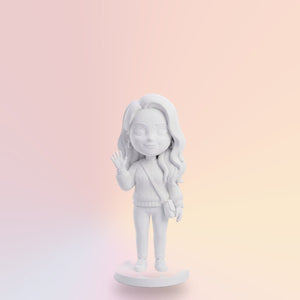 Бяла 3D фигурка 18 cm