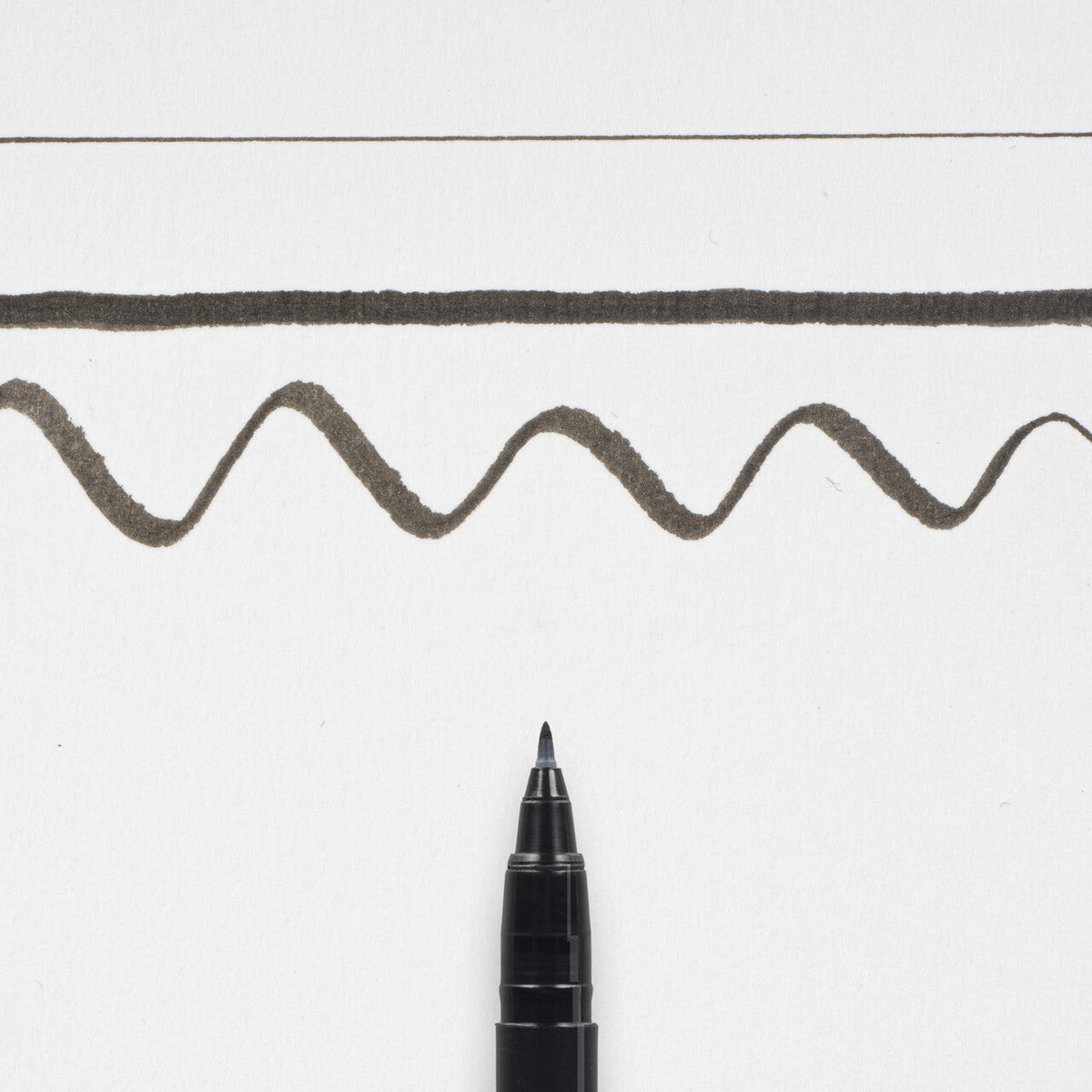 Калиграфско четково перо SAKURA Pigma Brushpen Fine – черно