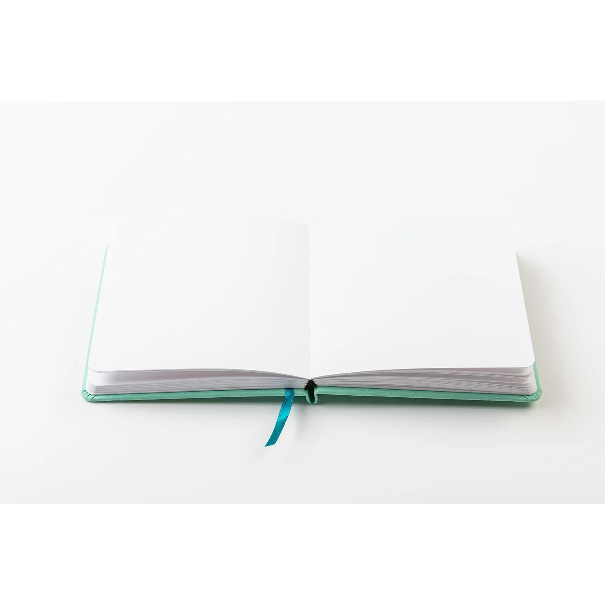 Скицник DARWI Mint Green 14 x 14 cm, 140 g, 80 листа