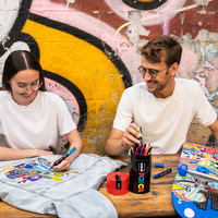 Комбиниран комплект маркери Posca в метална кутия – 13 бр. (PC-3M, PC-5M, PC-5BR)